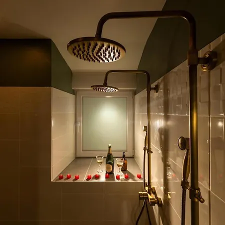 Le Bridgerlove Tantra Jacuzzi Unique Апартаменты *
