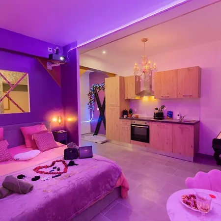 Le Bridgerlove Tantra Jacuzzi Unique Апартаменты Кийан