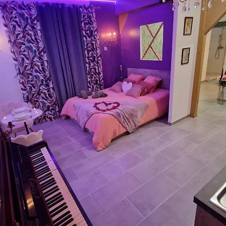 Love Room*Le Bridger Love* Tantra*Sensuel* Balneo* شقة